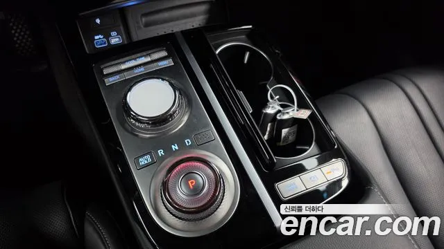 Genesis G80 RG3 — Фото автомобиля 12