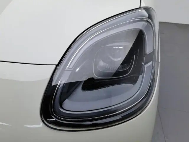 Wuling Hongguang Mini EV — Фото автомобиля 7