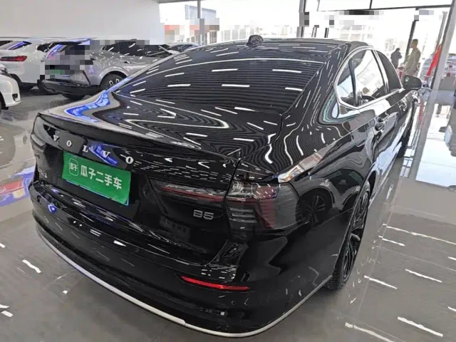 Volvo S90 — Фото автомобиля 6