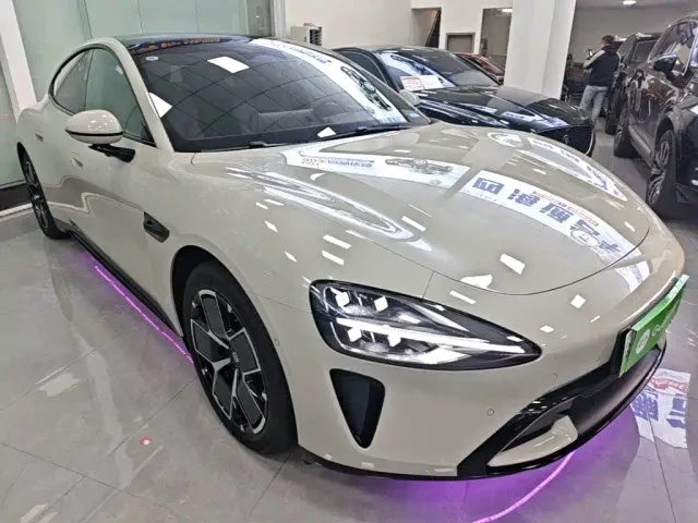 Xiaomi SU7 — Фото автомобиля 3