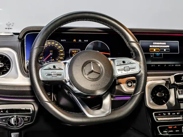 Mercedes-Benz G-Class — Фото автомобиля 21