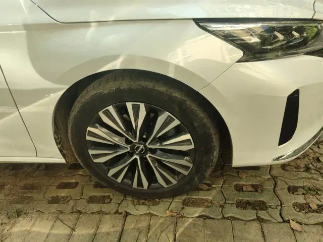 Nissan Teana — Фото автомобиля 6