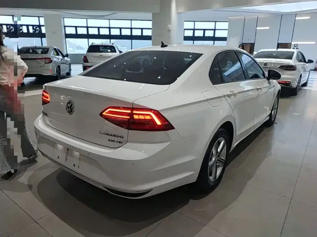 Volkswagen Lamando — Фото автомобиля 6