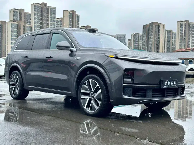Li Auto L9 — Фото автомобиля 3