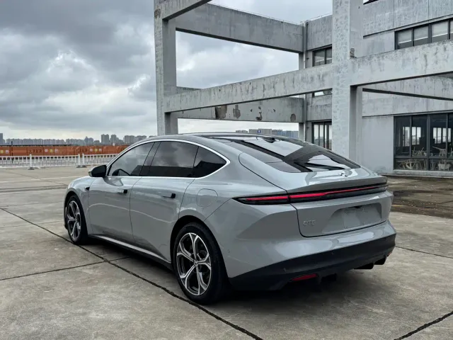 Nio ET5 — Фото автомобиля 8