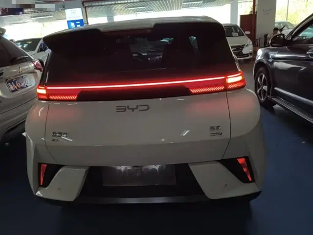 BYD Seagull — Фото автомобиля 5