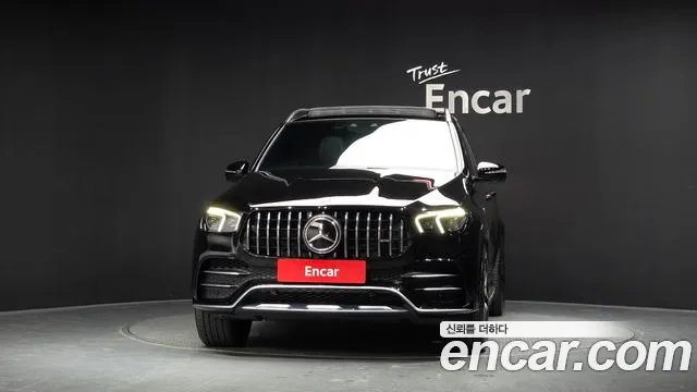 Mercedes-Benz GLE-Class — Фото автомобиля 3