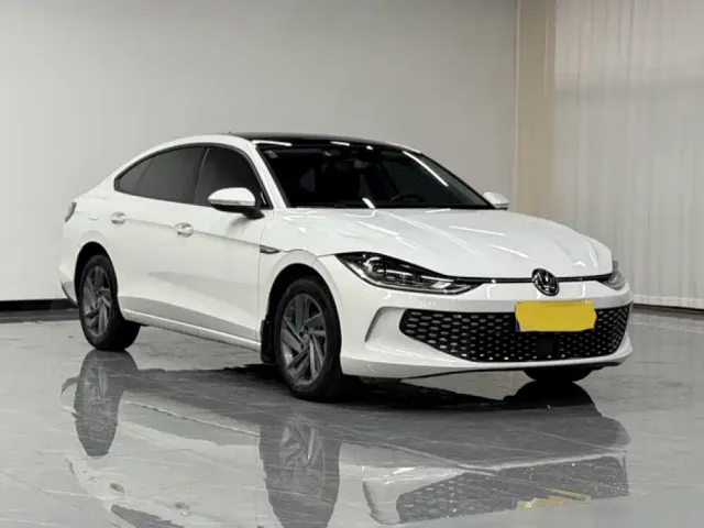 Volkswagen Lamando — Фото автомобиля 3