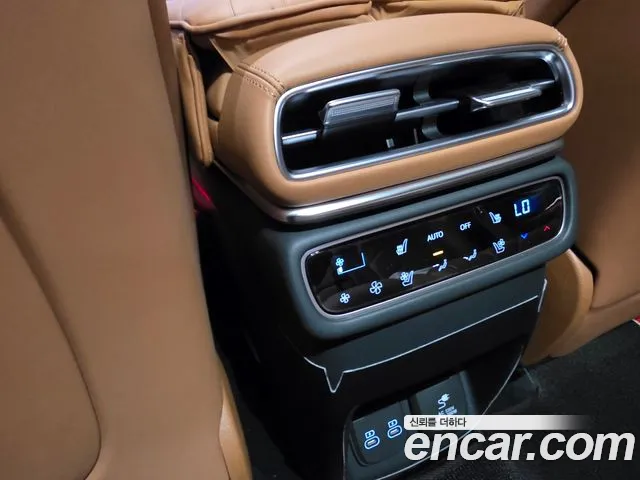 Genesis GV80 — Фото автомобиля 13
