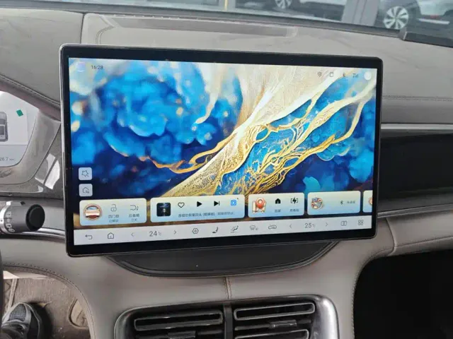 BYD Song PLUS — Фото автомобиля 13