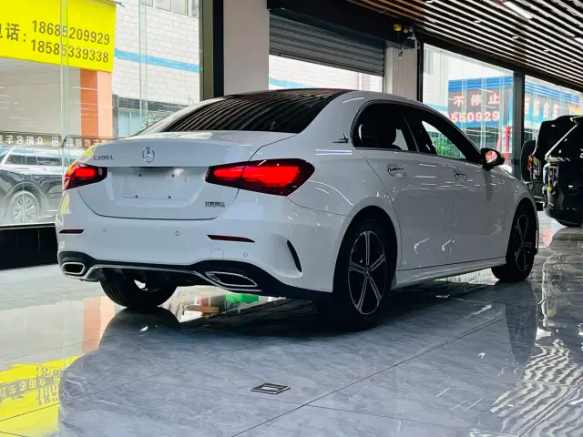 Mercedes-Benz A-Class — Фото автомобиля 16