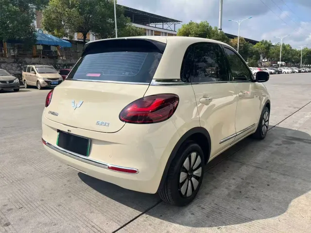 Wuling Bingo — Фото автомобиля 9