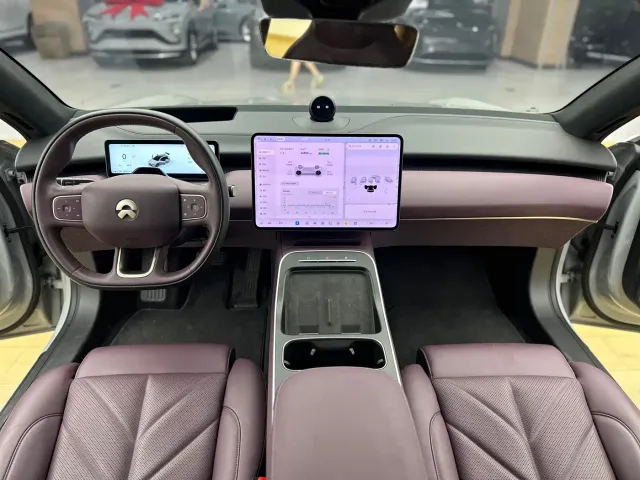 Nio ET5 Touring — Фото автомобиля 11