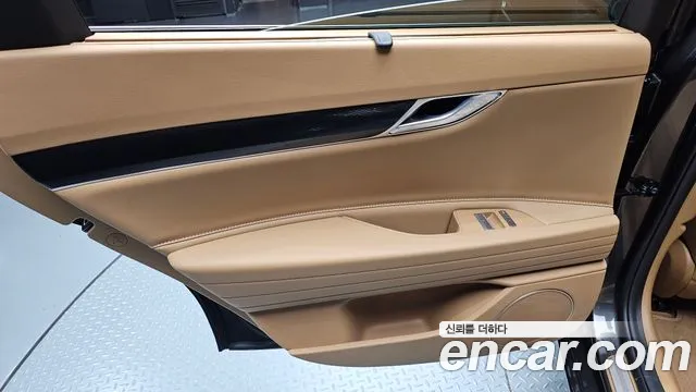 Genesis G80 Бензин 2.5 турбо AWD — Фото автомобиля 20