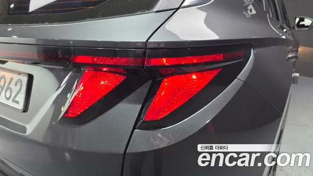 Hyundai Tucson Tucson (NX4) Бензин 1.6 турбо 2WD — Фото автомобиля 21