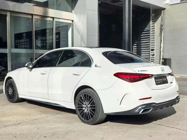 Mercedes-Benz C-Class — Фото автомобиля 7