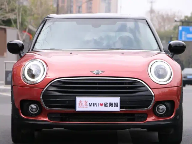 MINI Clubman — Фото автомобиля 2
