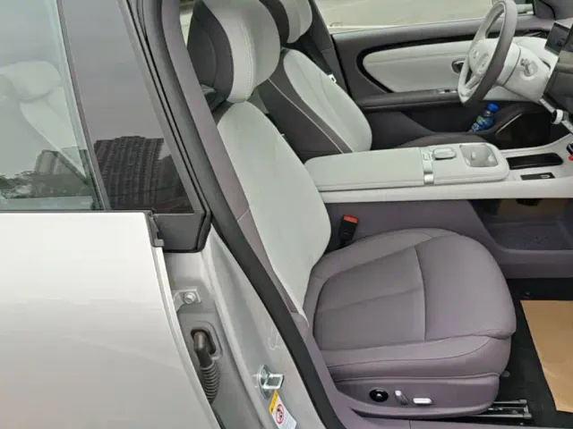 Changan Qiyuan A06 — Фото автомобиля 24