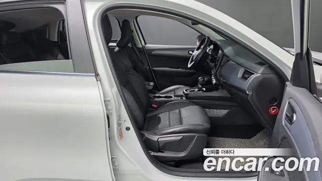 Renault-KoreaSamsung XM3 — Фото автомобиля 26