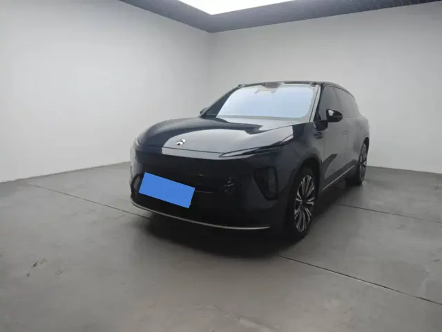 Nio ES8 — Фото автомобиля 2