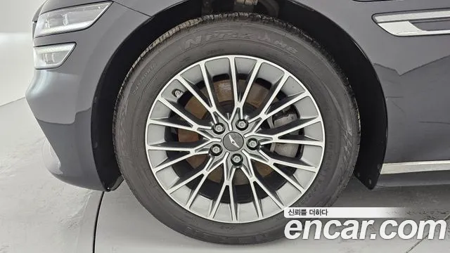 Genesis G80 Бензин 2.5 турбо AWD — Фото автомобиля 5