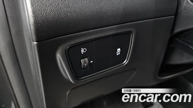 Hyundai Tucson Tucson (NX4) Бензин 1.6 турбо 2WD — Фото автомобиля 17