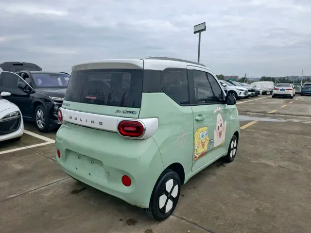 Wuling Hongguang Mini EV — Фото автомобиля 3