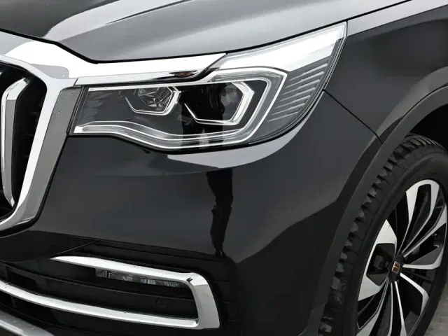 Hongqi HS7 — Фото автомобиля 18