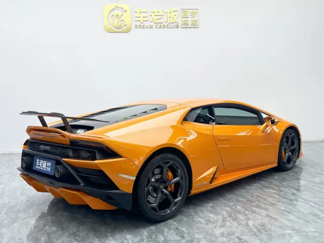 Lamborghini Huracan — Фото автомобиля 11