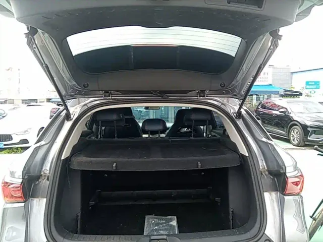 BYD Yuan PLUS — Фото автомобиля 18
