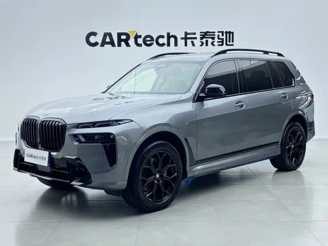 Фотография автомобиля — BMW X7
