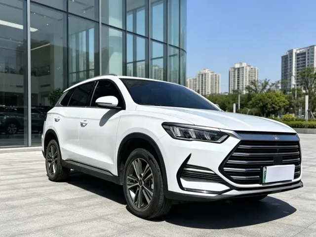 BYD Song Pro — Фото автомобиля 10