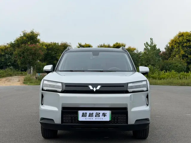 Wuling Starlight 560 — Фото автомобиля 2
