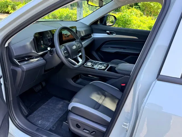 Ford Lingrui — Фото автомобиля 17