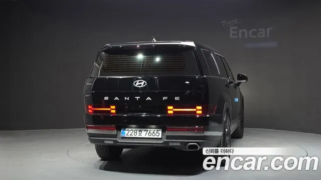 Hyundai Santafe Santa Fe (MX5) Бензин 2.5T 2WD — Фото автомобиля 4