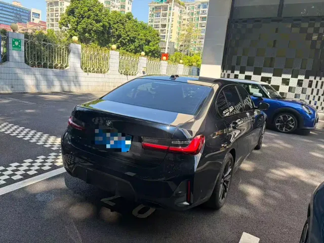 BMW 3 Series — Фото автомобиля 3