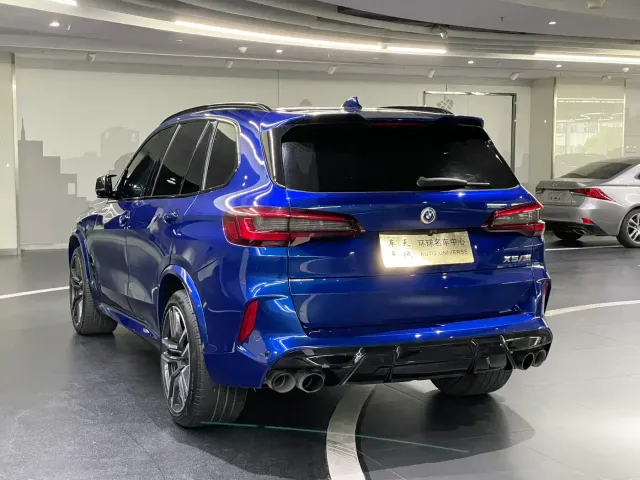 BMW X5 M — Фото автомобиля 20