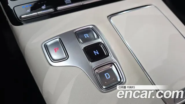 Hyundai Grandeur New — Фото автомобиля 12