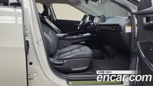 Kia EV6 — Фото автомобиля 16