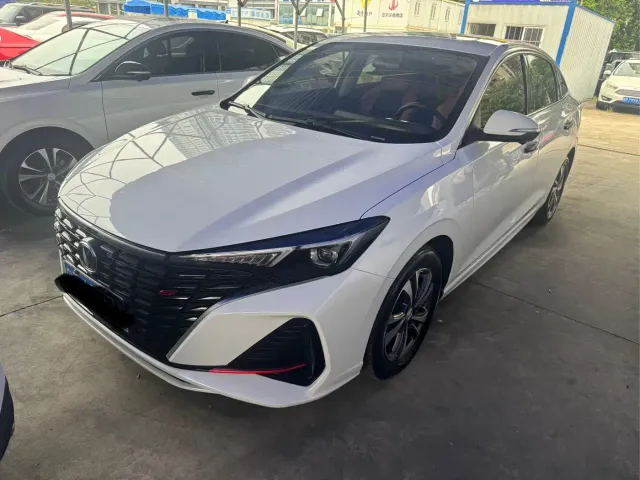 Фотография автомобиля — Changan Eado