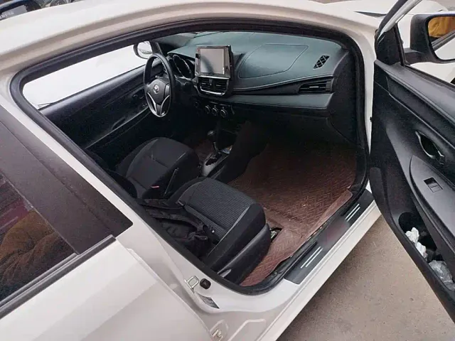 Toyota Vios — Фото автомобиля 8