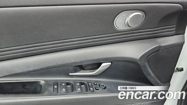 Hyundai Avante — Фото автомобиля 14