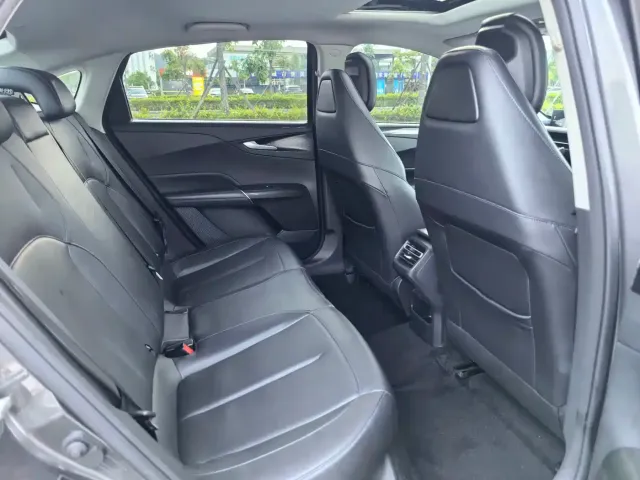 Changan Lamore — Фото автомобиля 16