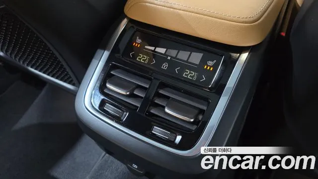 Вольво S60 S60 третьего поколения B5 Ultimate Bright — Фото автомобиля 17