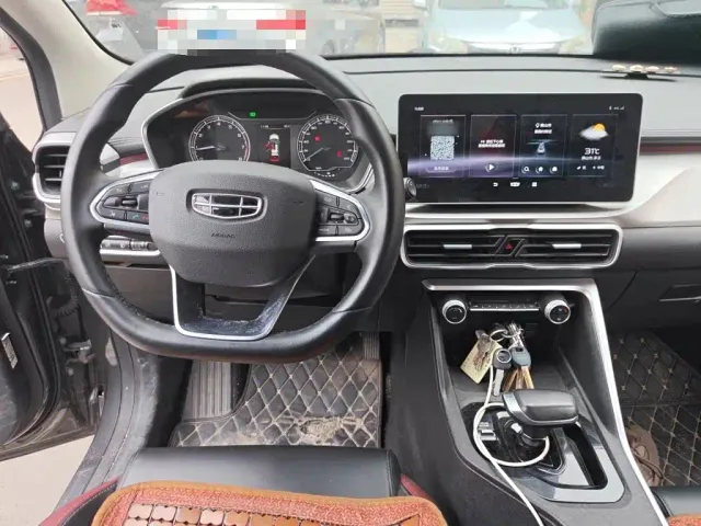 Geely Binyue — Фото автомобиля 5