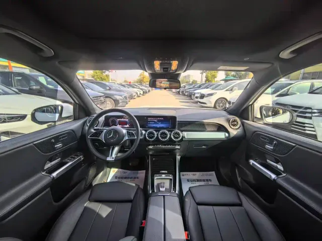 Mercedes-Benz GLB-Class — Фото автомобиля 5