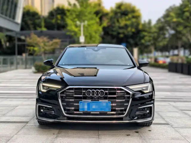 Audi A6L — Фото автомобиля 2