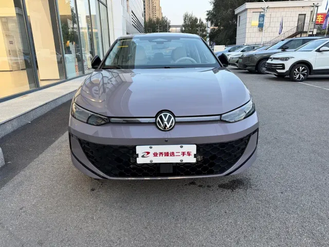 Volkswagen Lavida — Фото автомобиля 2