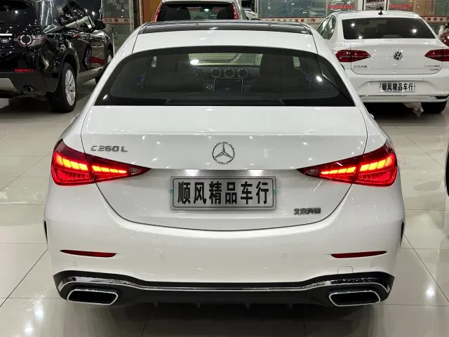Mercedes-Benz C-Class — Фото автомобиля 2