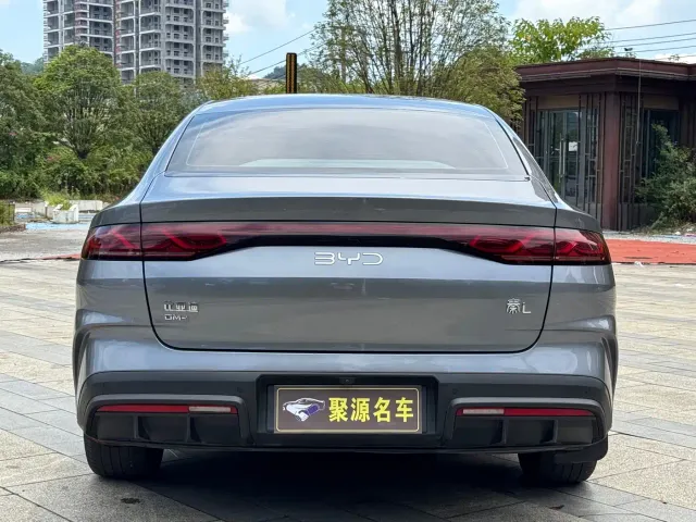 BYD Qin L — Фото автомобиля 7